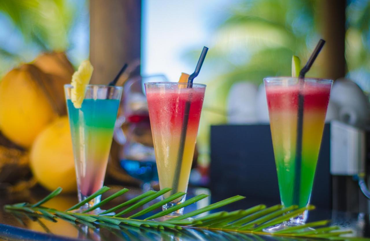 Sunset Reef Resort & Spa 푸앵트 오 피망 외부 사진