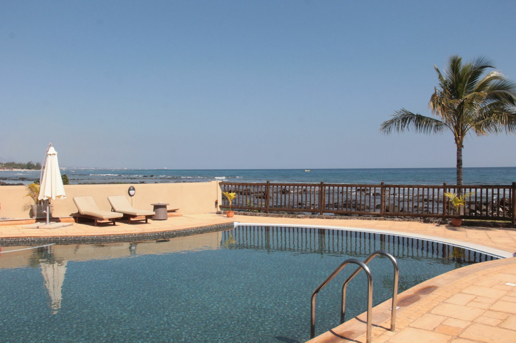 Sunset Reef Resort & Spa 푸앵트 오 피망 외부 사진