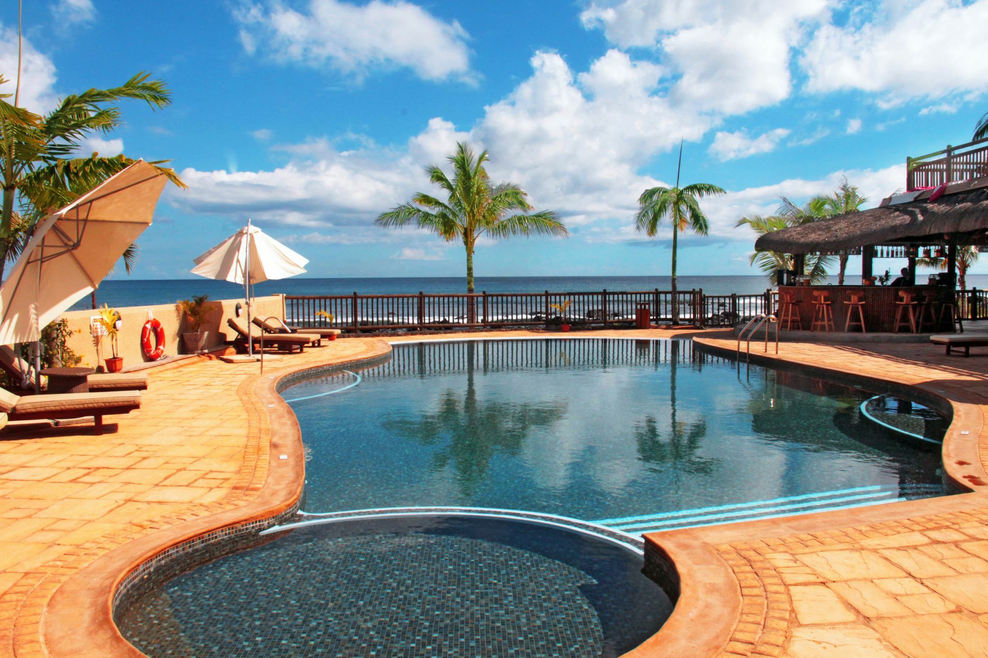 Sunset Reef Resort & Spa 푸앵트 오 피망 외부 사진