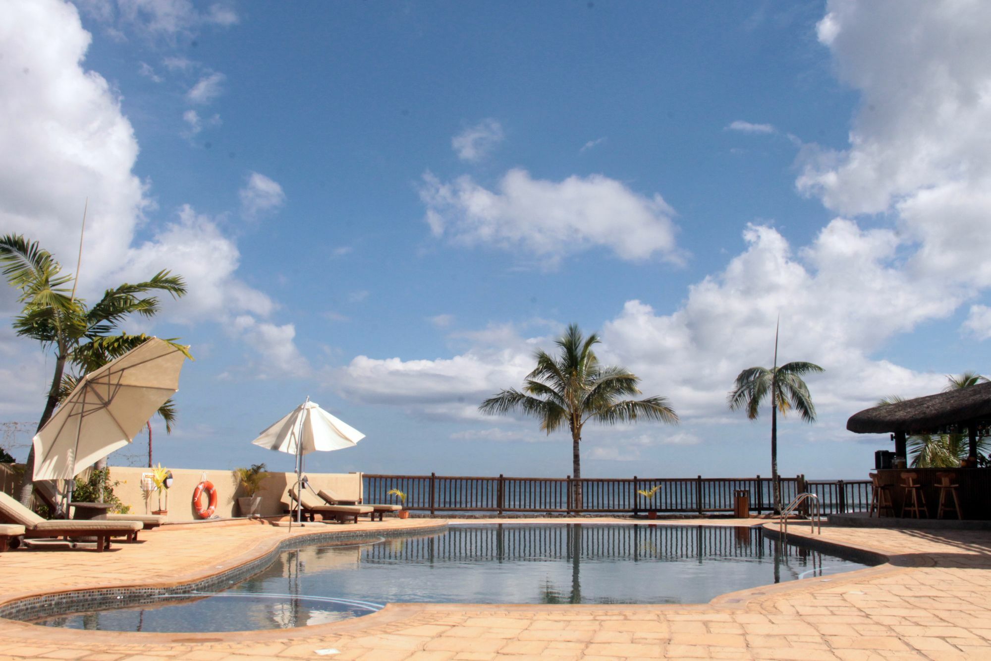 Sunset Reef Resort & Spa 푸앵트 오 피망 외부 사진